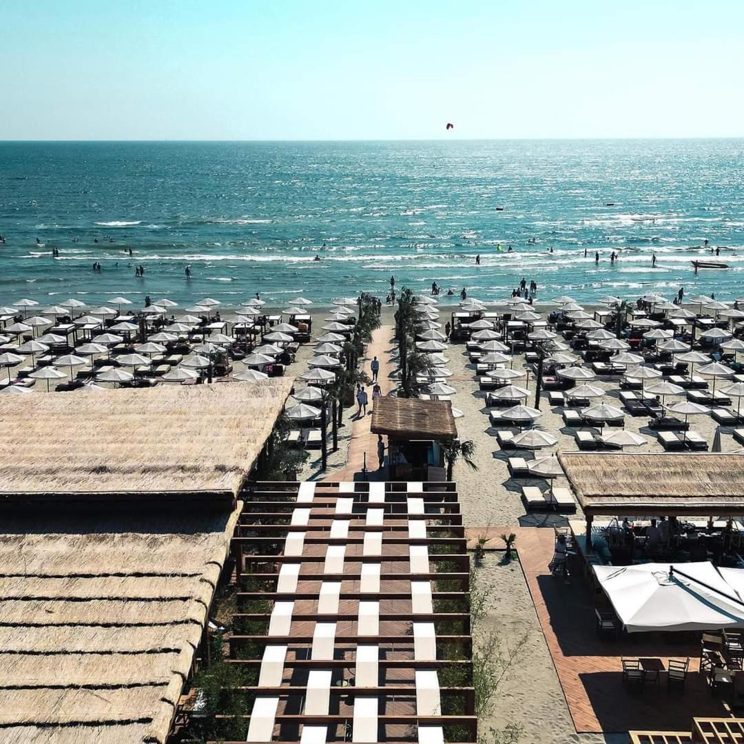 Blue Wave Luxury Mamaia Nord Azimuth *