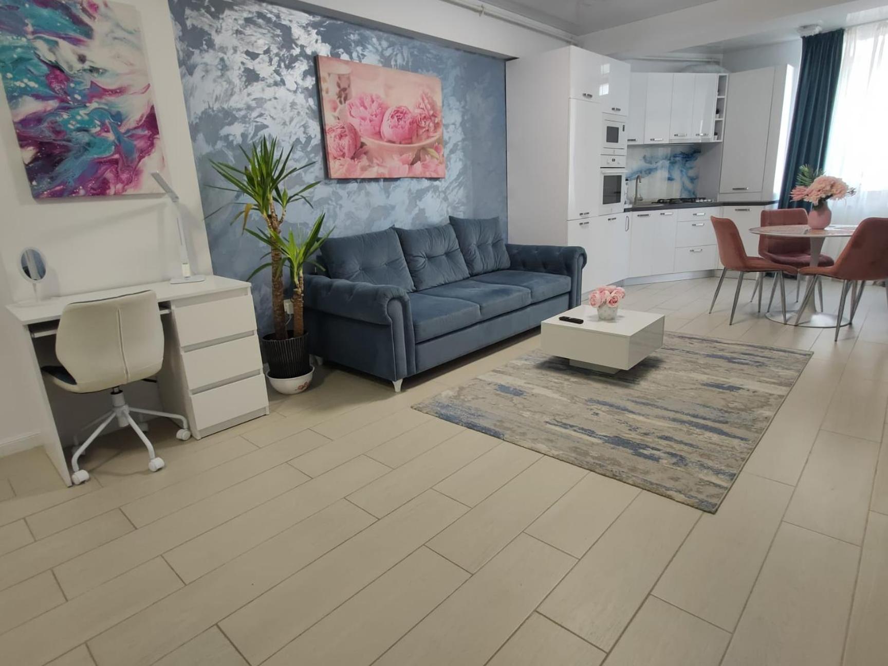 Blue Wave Luxury Mamaia Nord Azimuth Apartment